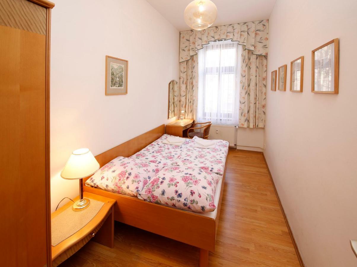 Apartman Moravska Карловы Вары Экстерьер фото